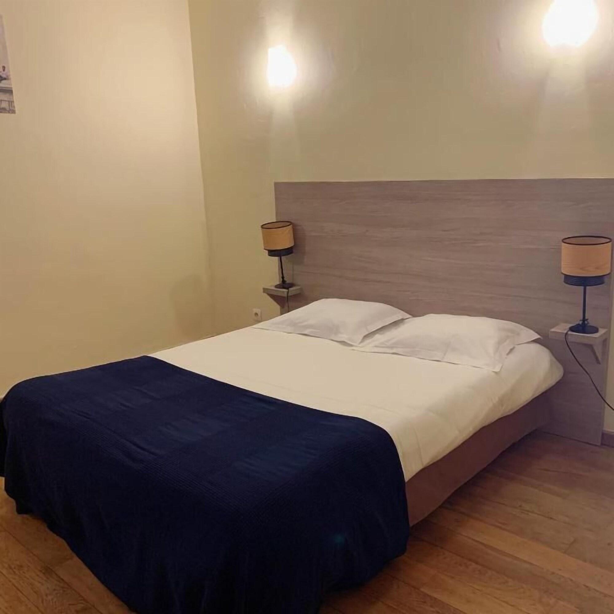 Empire Hotel Nîmes Kültér fotó