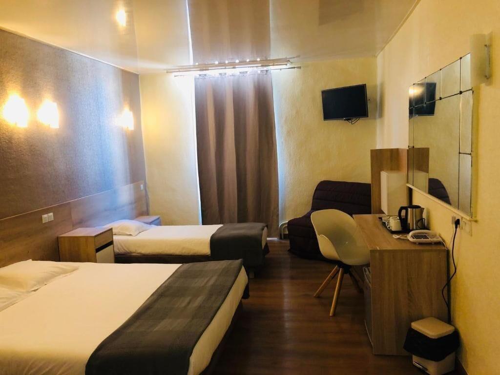 Empire Hotel Nîmes Kültér fotó