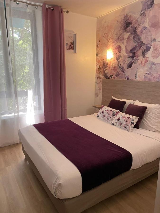 Empire Hotel Nîmes Kültér fotó