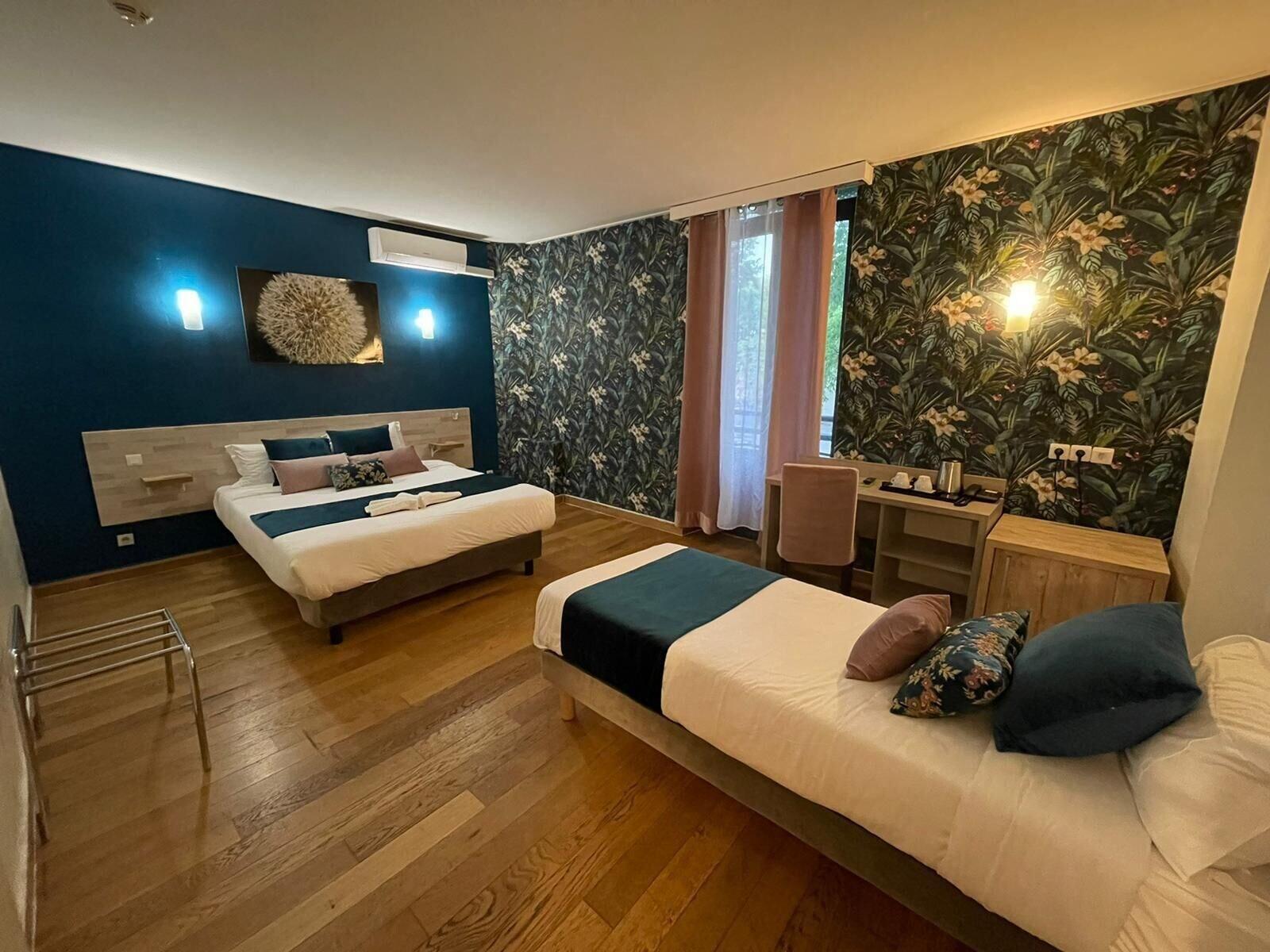 Empire Hotel Nîmes Kültér fotó