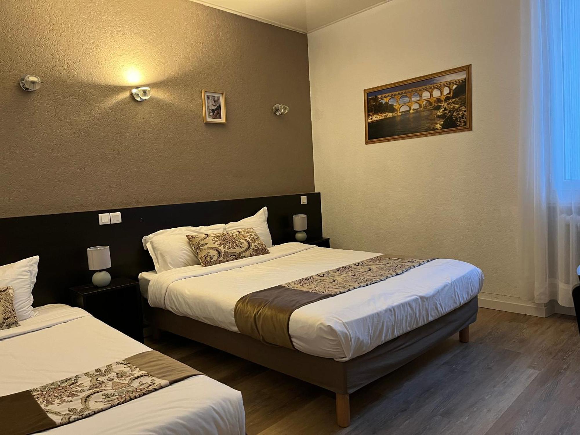 Empire Hotel Nîmes Kültér fotó