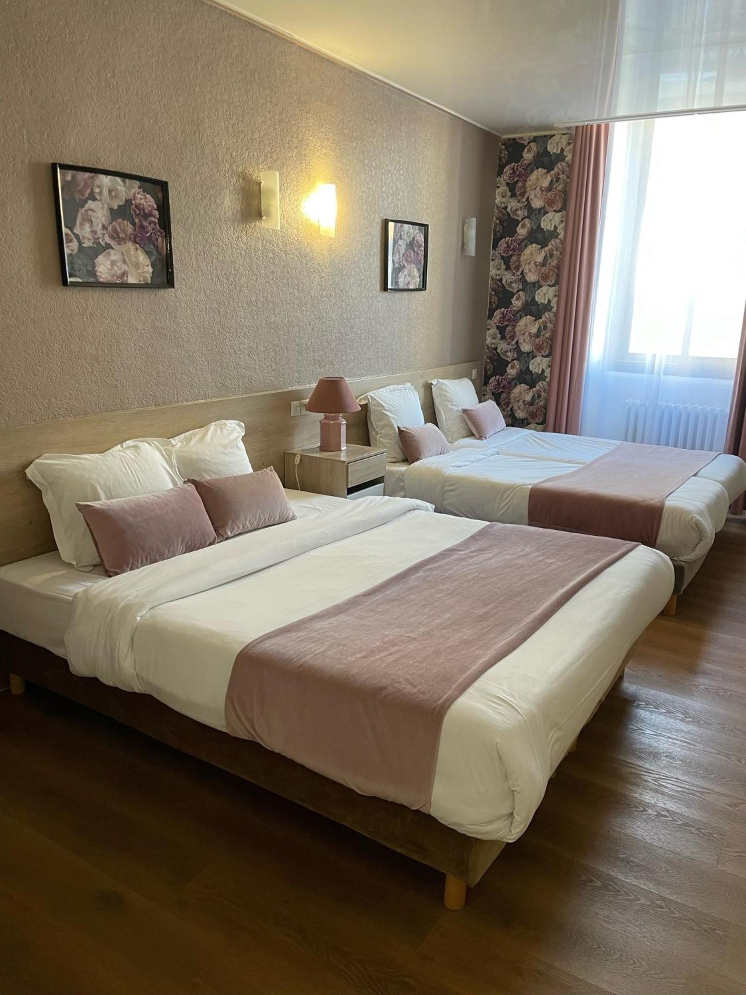 Empire Hotel Nîmes Kültér fotó
